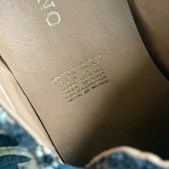 Brantano Brown Tan Velvet Sneakers size 7 - Picture 11 of 13